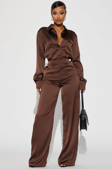 Fashion nova store curve matching sets