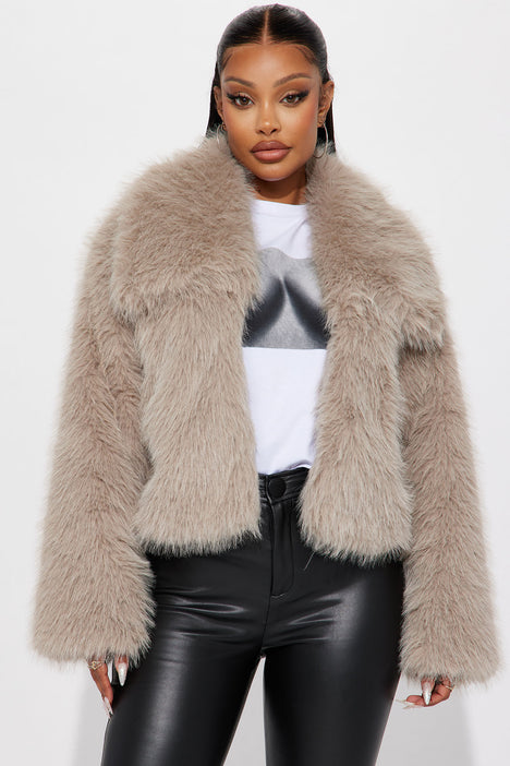 Fashion nova sales fur coat