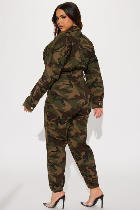Daniela Long Sleeve Camo Jumpsuit Camouflage Fashion Nova