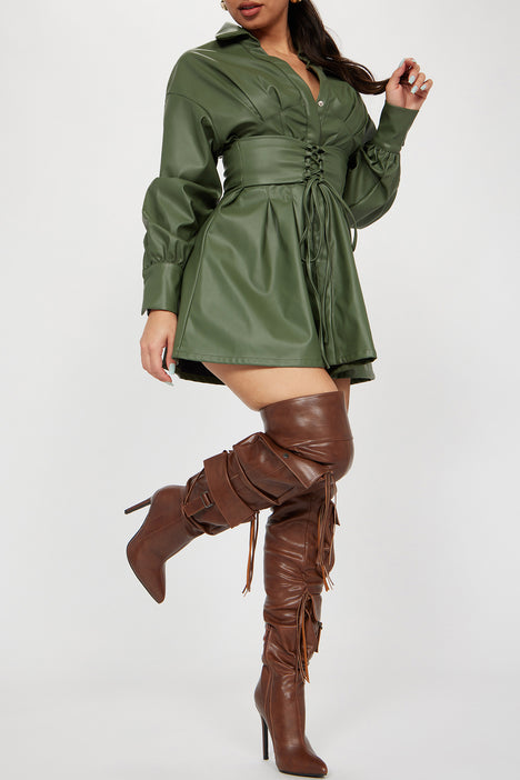 Over the knee deals boots fashion nova