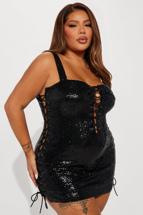 Alexis liliyan store lace mini dress