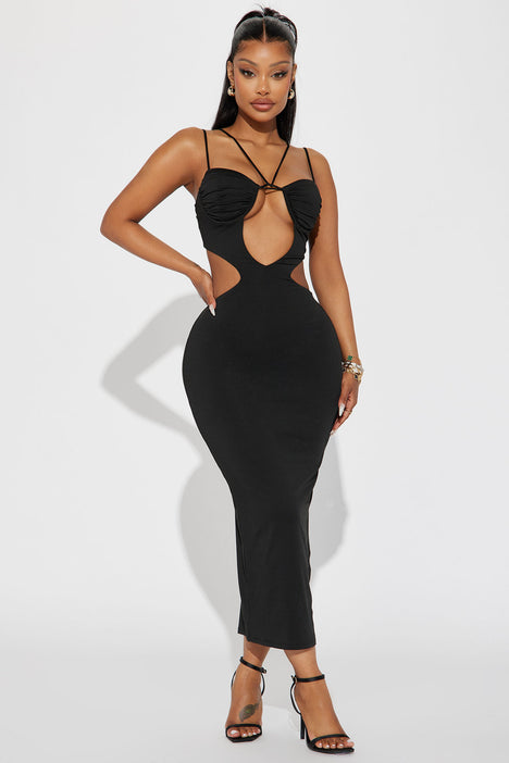 Fashion nova cut out dress 2025