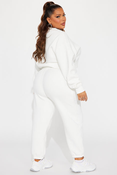 Fashion nova clearance white joggers