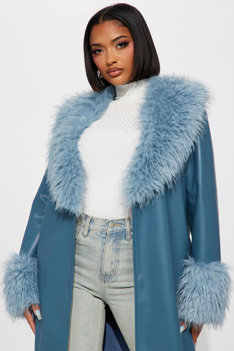 Fashion nova on sale blue fur coat