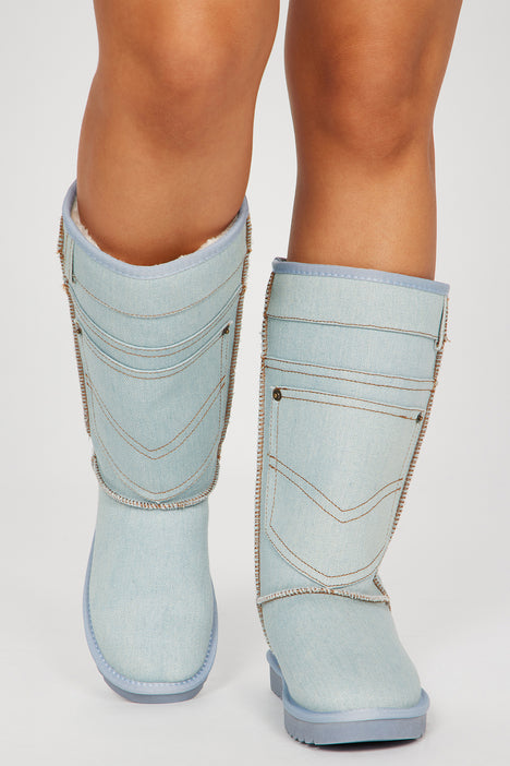 Flat sales blue boots