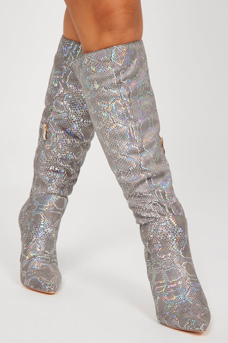 Fashion nova glitter best sale boots