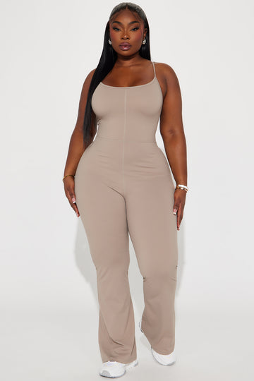 Fashion nova jumpsuit plus size top