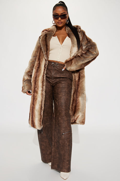 Fashion nova sales fur coat
