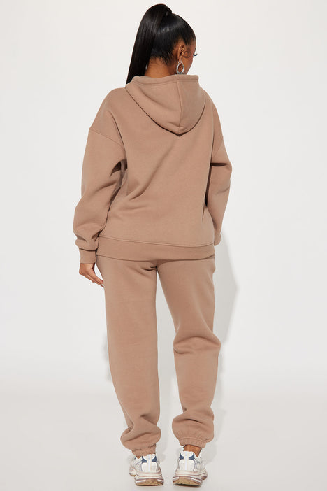 Fashion nova outlet sweatpants set