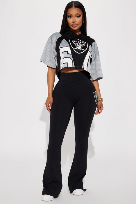 Bell bottom sales leggings fashion nova