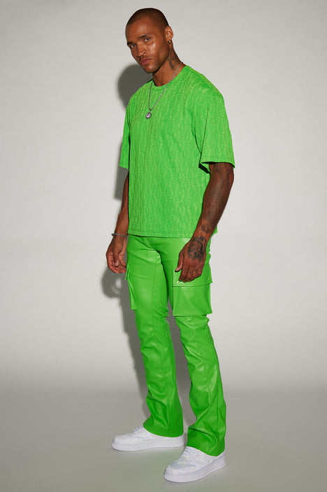 Green Cargo Pants Outfit @fashionnova.com  Cargo pants outfit, Green cargo  pants outfit, Green cargo pants