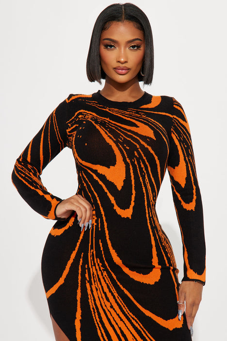 Amara Abstract Sweater Maxi Dress Orange combo