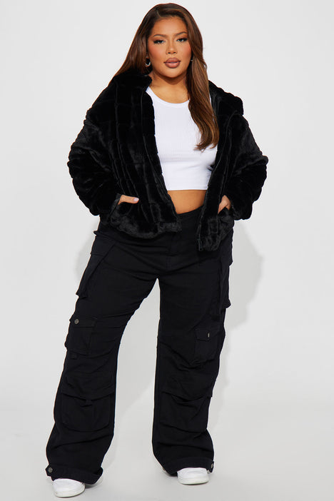 Fashion nova faux fur jacket sale