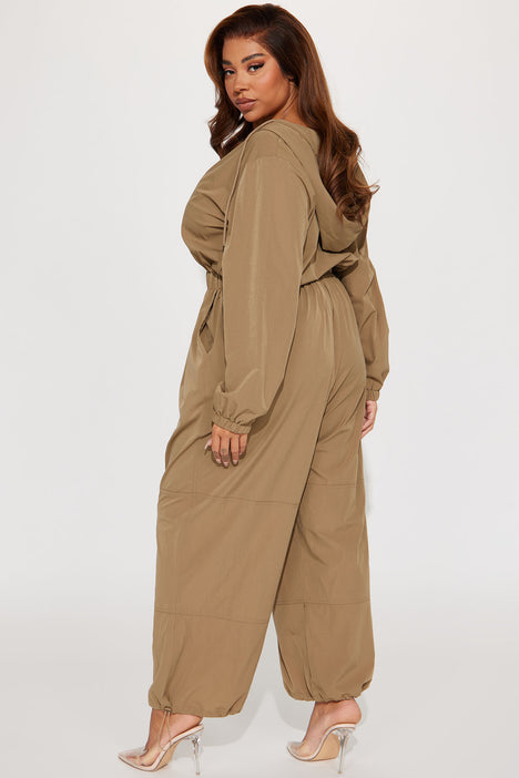 Overall windbreaker jumpsuit top