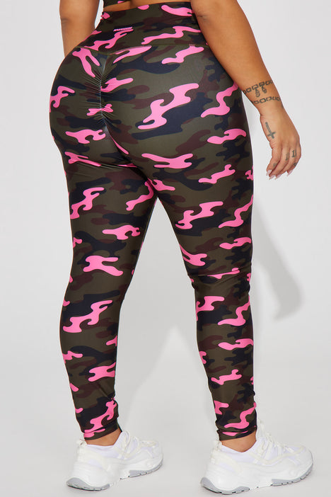 Fashion nova camo leggings hotsell