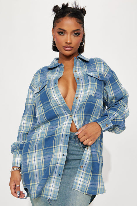 Blue plaid hotsell shirt womens