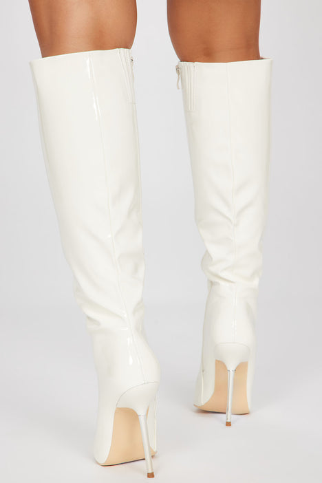 Brighten My Night Knee High Heeled Boots Cream