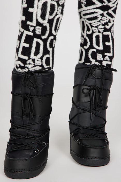 A New Direction Knee High Boots Black