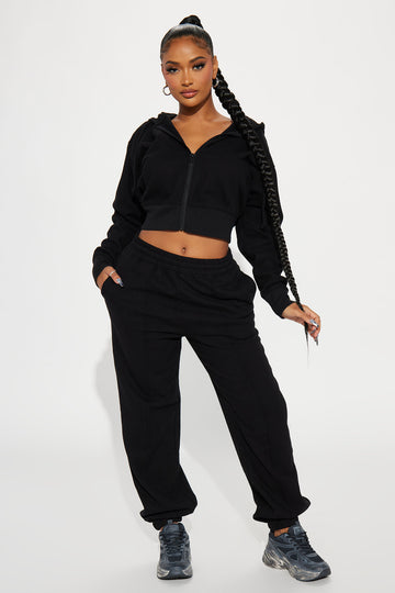 Fashion nova sweatsuit sale womens
