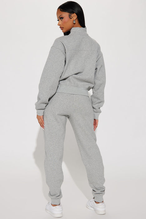 Fashion nova 2025 sweat suits