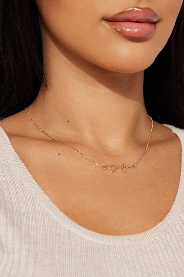 Baby girl discount necklace fashion nova