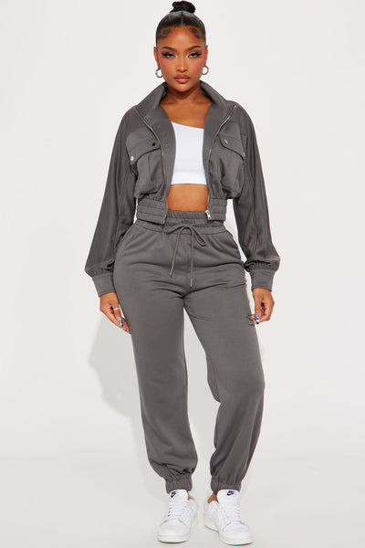 Grey cropped hoodie and joggers set best sale