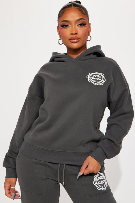 Sweatpants set fashion nova deals