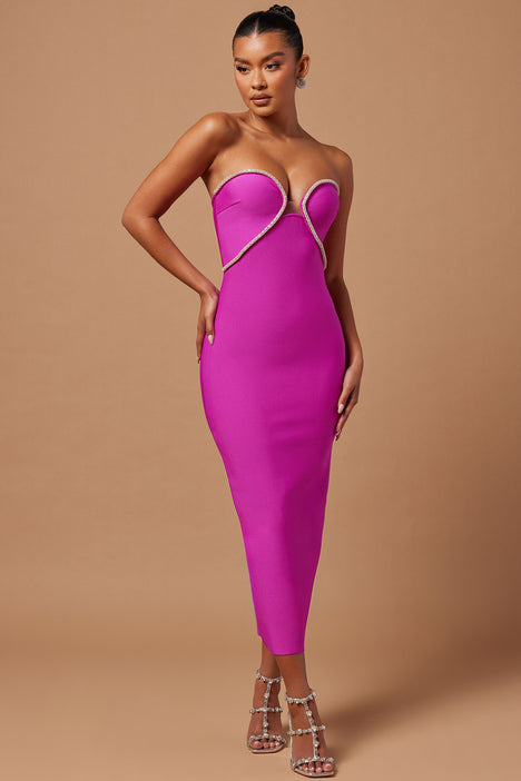 Fashion nova outlet magenta dress