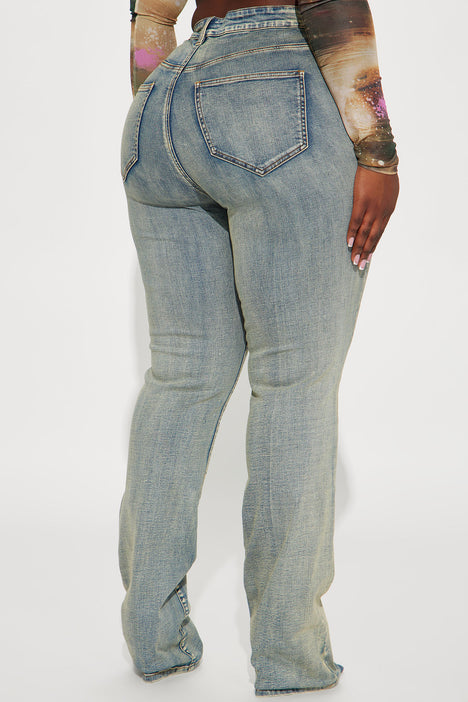 Set The Scene Stretch Stacked Straight Leg Jeans - Vintage Wash
