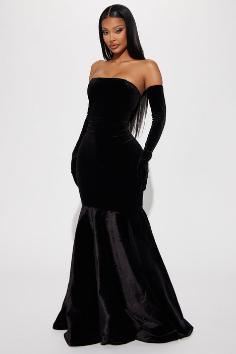 Stella Velvet Gown Set Black