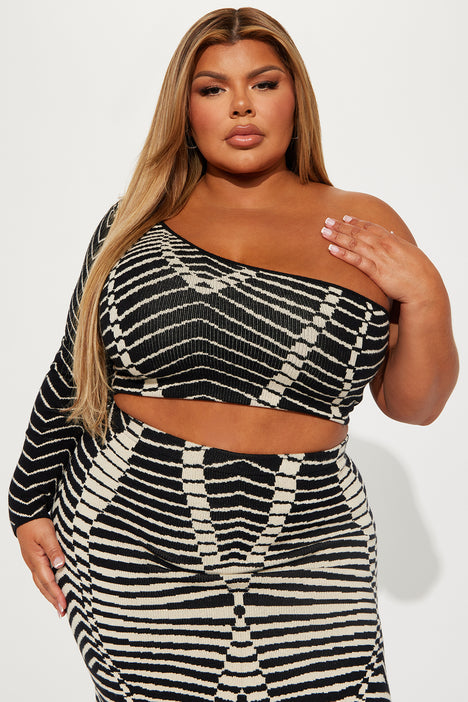 Sweater feels outlet skirt set