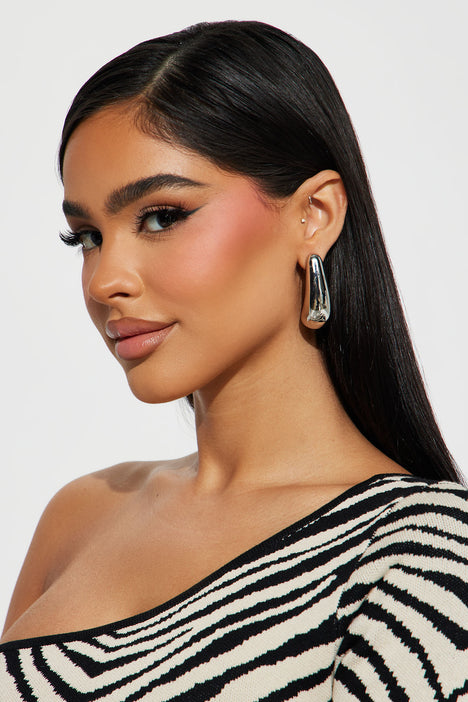 Fashion nova earrings online