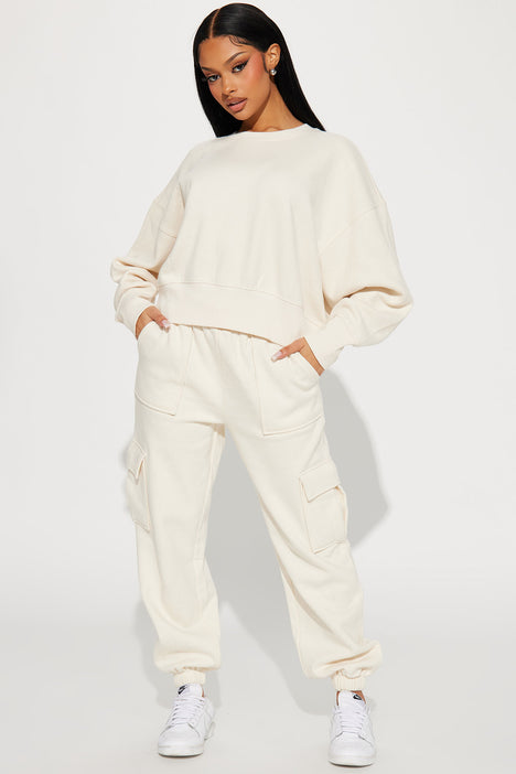 Fashion nova sweatsuit best sale womens