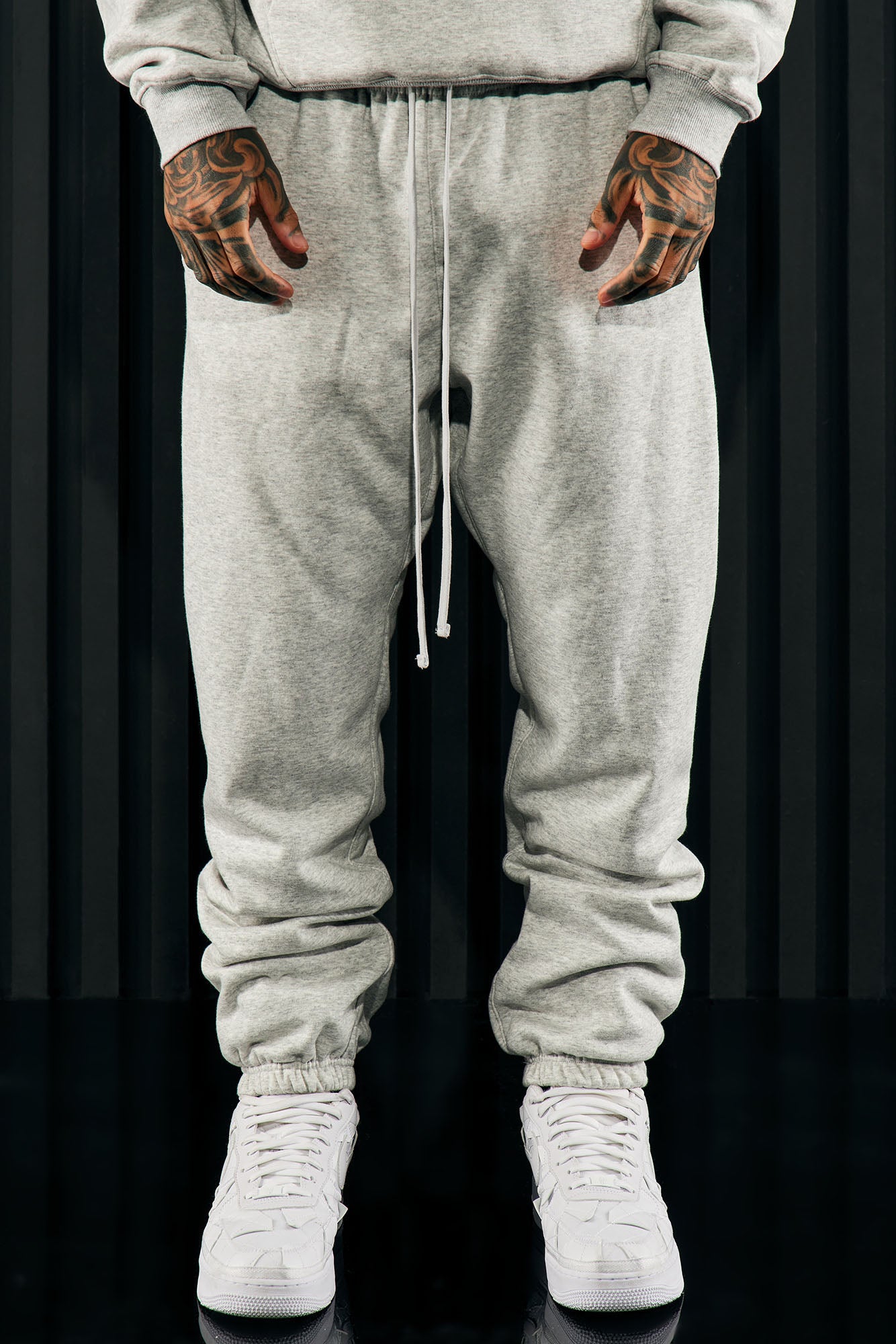 Grey sweatpants fashion nova sales