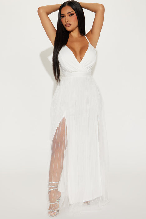 Fashion nova white discount maxi dress