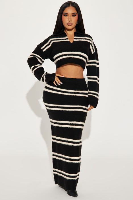 Making Plans Sweater Skirt Set Black White