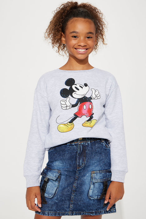 Pull and bear hotsell mickey mouse sweatshirt