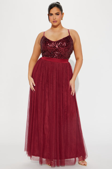 Eliza Sequin Mesh Gown Wine