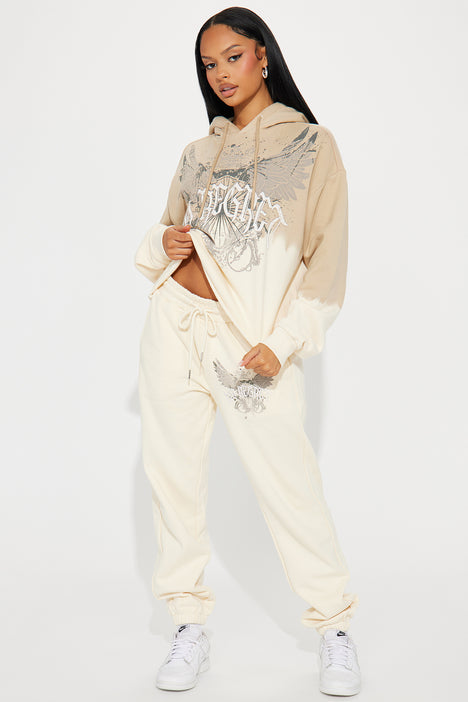 Fashion nova sweat store suit