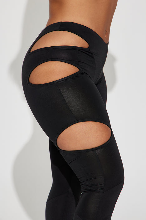 Fashion nova cut top out leggings