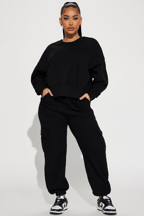 Follow Me Around Sweatsuit Black