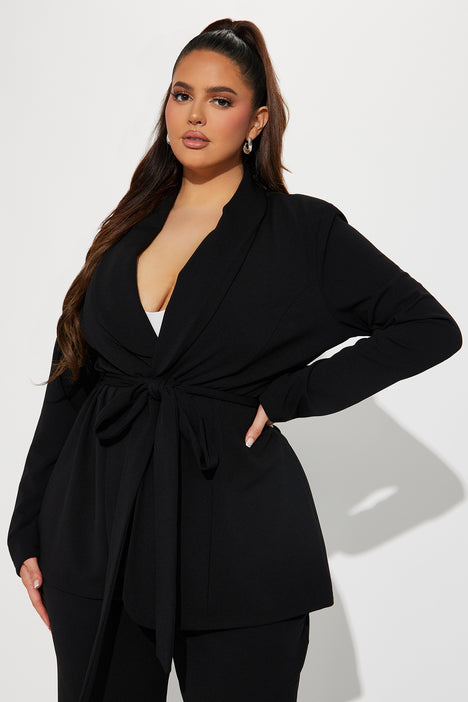 Fashion nova sales black blazer