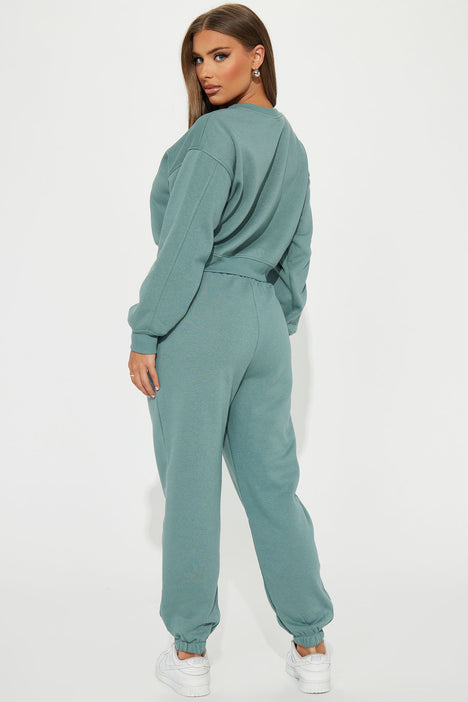 Fashion nova matching sweatsuit sale