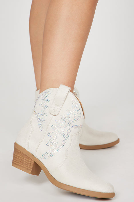Fashion nova booties new arrivals