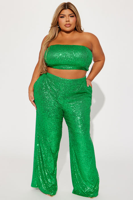 Plus size sequin pant set top