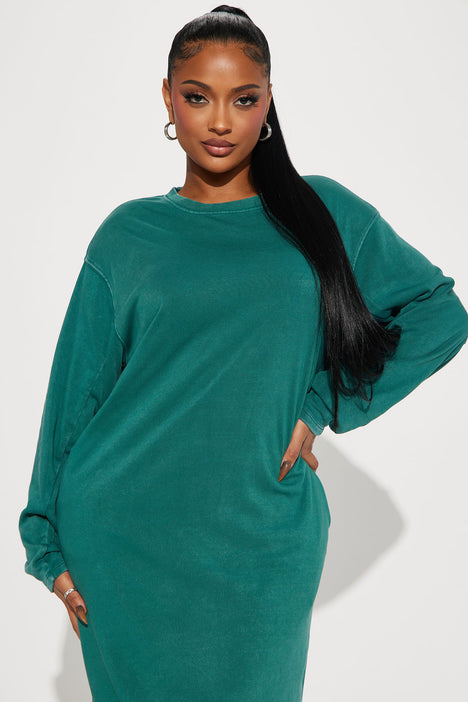 Sweatshirt discount midi dress