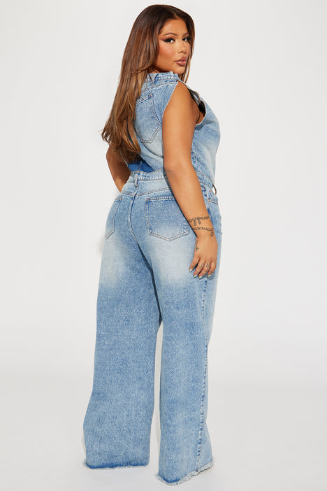Denim jumpsuit fashion nova sale