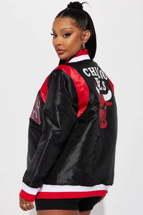 Women's chicago bulls bomber hotsell jacket