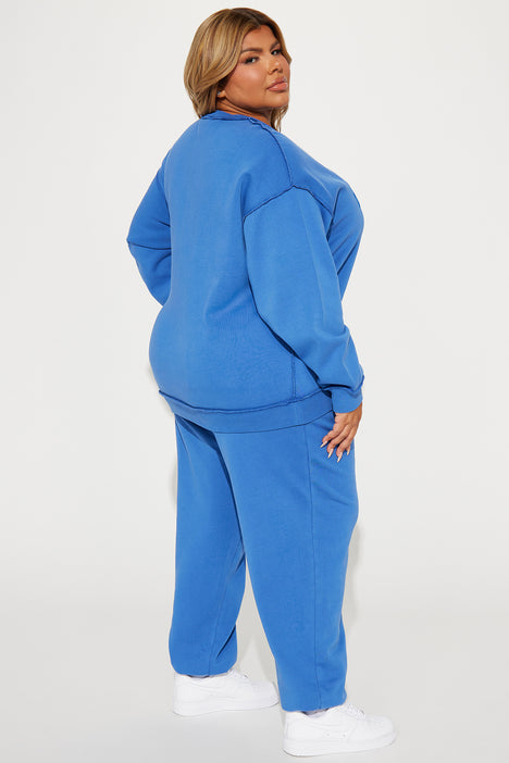 Blue sweatsuit hotsell