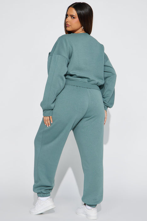 Fashion nova matching sweatsuit sales